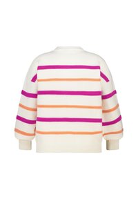 Pull-over en crème, avec des rayures horizontales en rose, orange et violet. Poignets et col côtelés, texture douce.