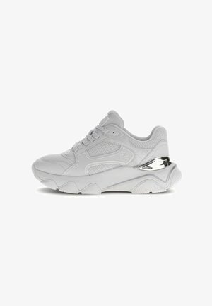 Guess, - Sneakersy niskie