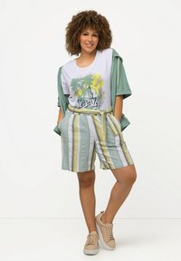Ulla Popken Shorts - light green