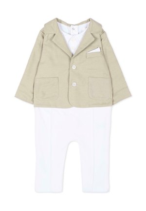 Giacca beige per bambino con due bottoni, due tasche frontali e una tuta bianca attaccata sotto.