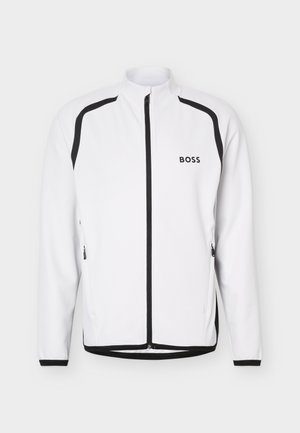 Λευκό τζάκετ με φερμουάρ, με μαύρες λεπτομέρειες στους ώμους, στο φερμουάρ, στα μανσέτα, στο τελείωμα και με το λογότυπο "BOSS" στο αριστερό στήθος.