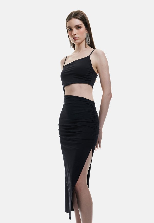 MIDI BODYCON  - Etuikleid