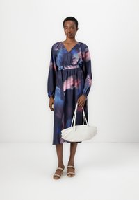 Ted Baker ARADE - Vapaa-ajan mekko - navy