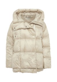 Giacca puffer beige realizzata in tessuto lucido imbottito. Presenta un ampio cappuccio pieghevole, zip frontale, tasche laterali e una silhouette squadrata.