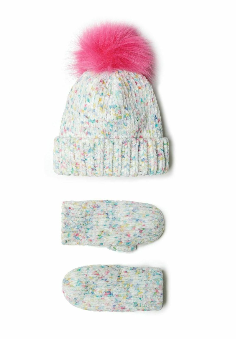Cappello lavorato a maglia con pon-pon in pelliccia rosa e guanti abbinati. Motivo a pois multicolore predominante in bianco, con polsino a coste sul cappello.