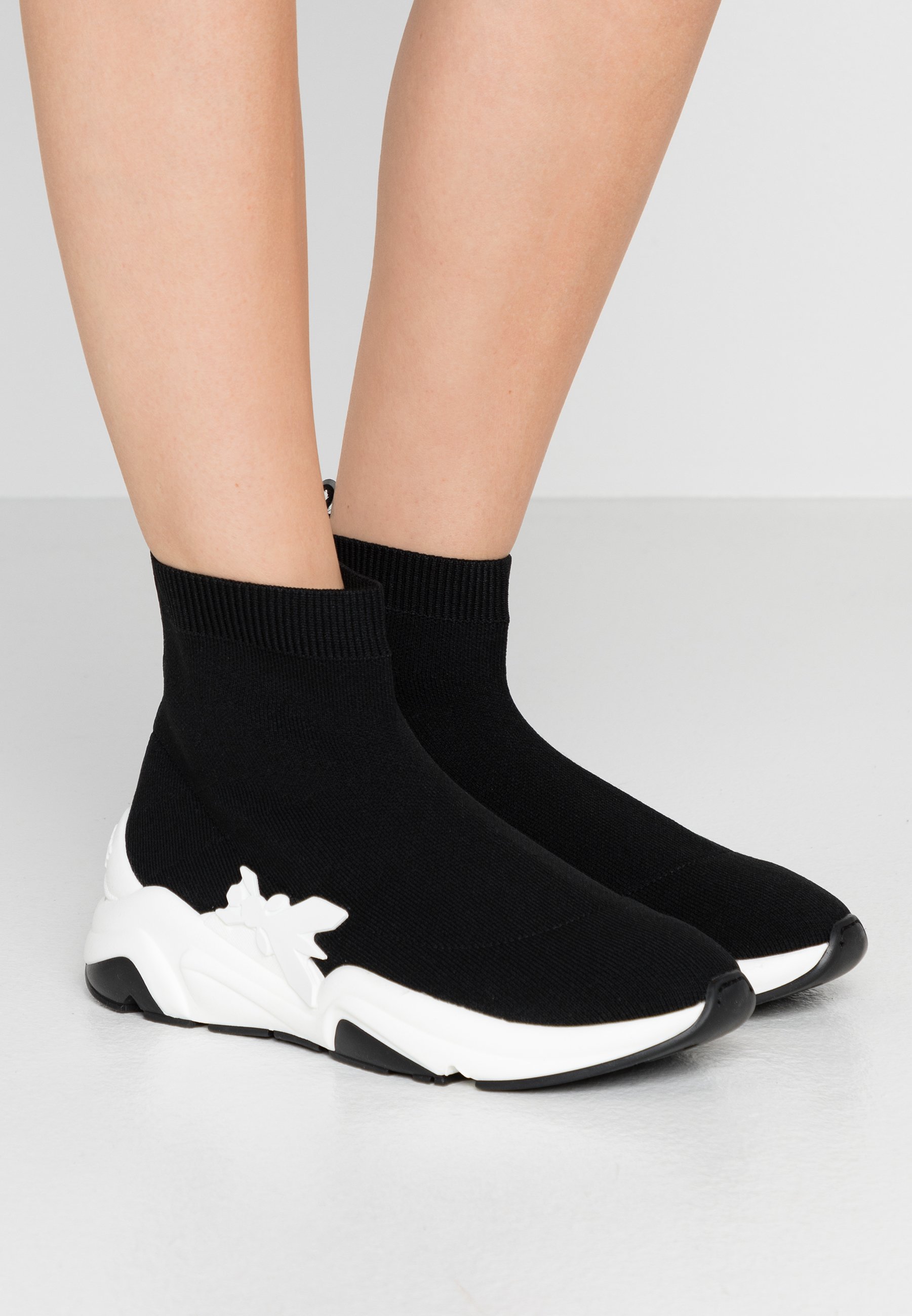 dkny high top trainers