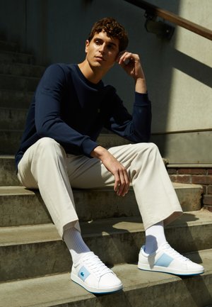 CARNABY EXCLUSIVE - Sneakers basse - white/light blue