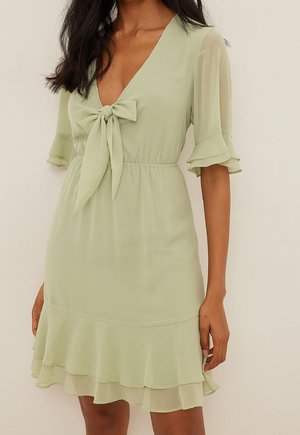 NA-KD Robe de jour - green
