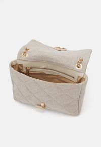 Vanessa Bruno MOON - Cross body bag - sable