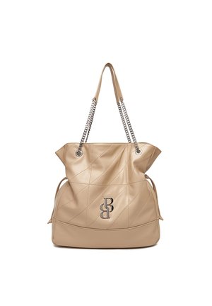 Beige gestepptes Leder-Shopper mit silbernen Kettenhenkeln und einem metallischen BB-Logo in der Mitte vorne.