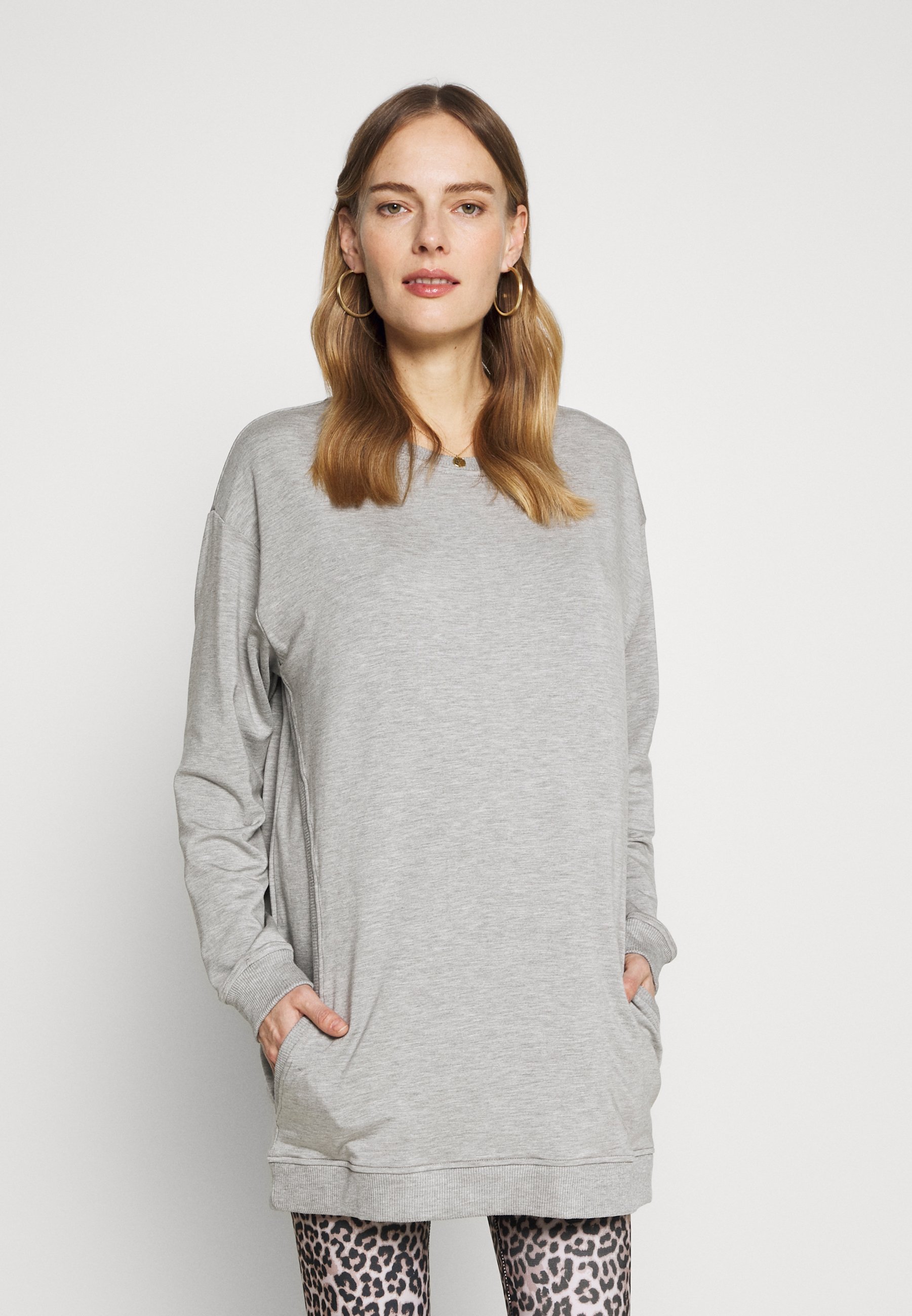 Women Sweatshirt Women Sweatshirt