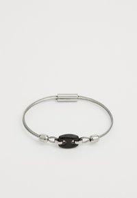 Unselected, silver-coloured/black