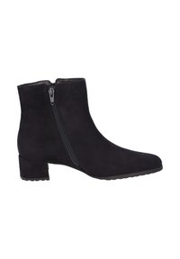 Botte de cheville en suede noir avec une fermeture éclair sur le côté, un petit talon, un bout rond et une semelle texturée. Design épuré sans motifs visibles.