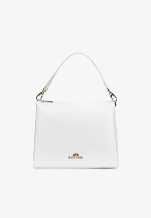 Borsa a mano in pelle bianca con finitura testurizzata, un'unica tracolla regolabile e dettagli in metallo dorato, con un piccolo logo impresso.
