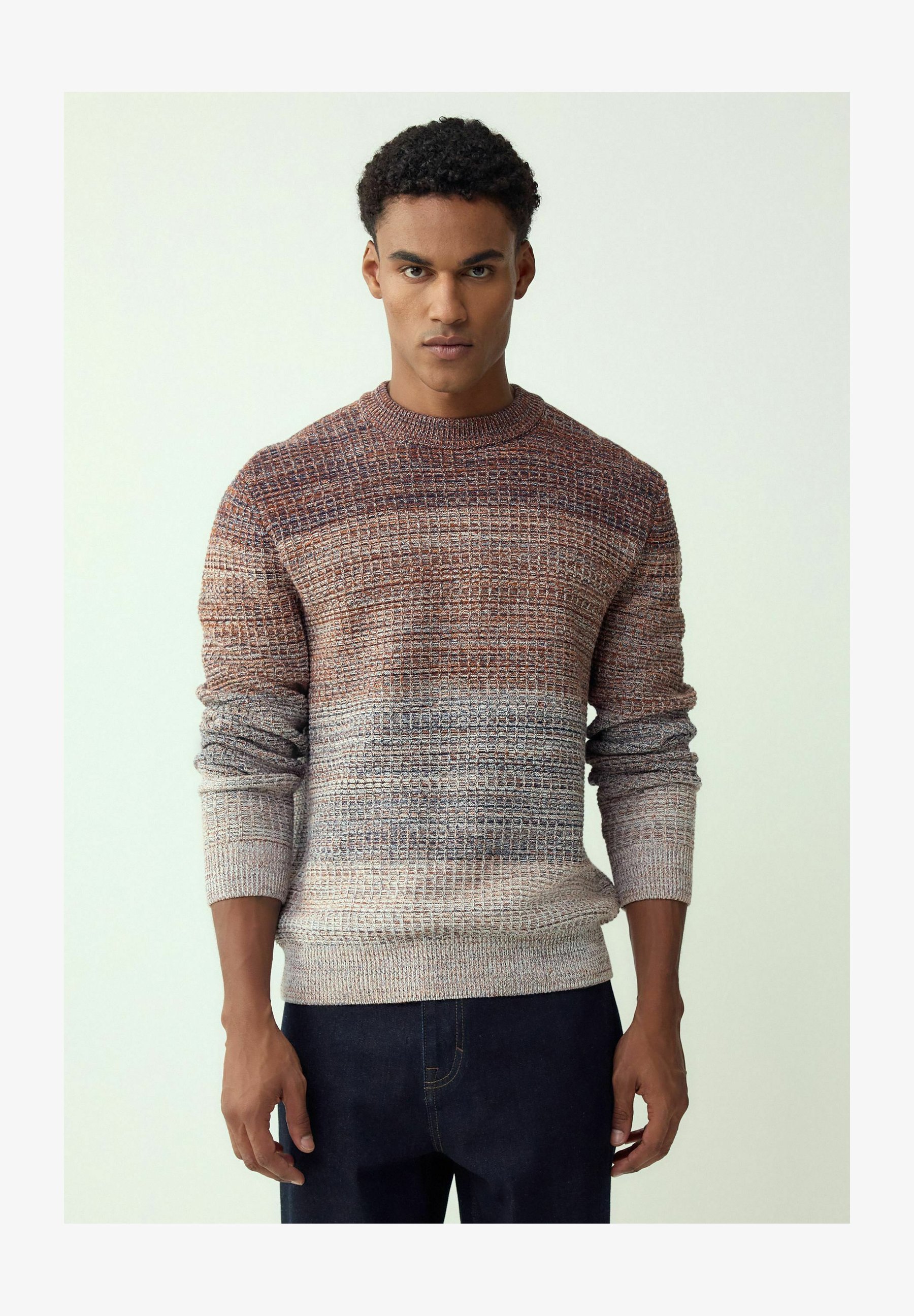 Maglione Uomo Lavorato A Maglia Girocollo Vestibilità Larga - Fantasia A Treccia, Morbido E Caldo, Cotone Misto