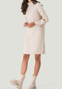 zero Robe pull - beige