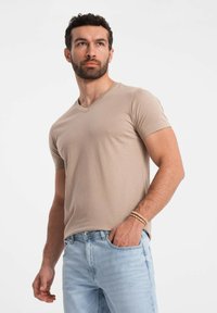Ombre Jednoduché tričko - light brown