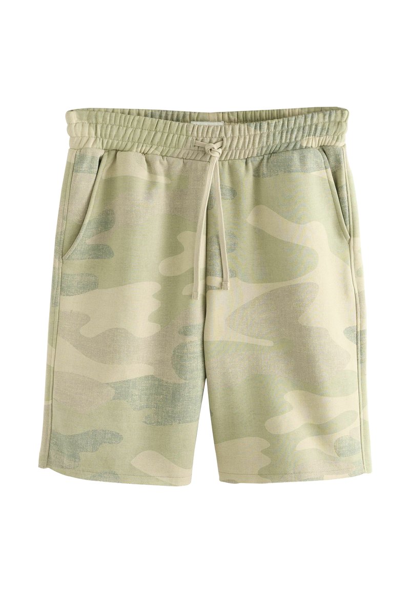 Camo shorts i lyse grønne nuancer, med snoretræk i taljen, sidelommer og et blødt, tekstureret stof med abstrakte mønstre.