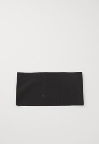 Crna elastična traka za glavu s diskretnim, crnim Nike swoosh logom. Glatka tekstura i pravokutni oblik, pogodna za sport ili svakodnevno nošenje.