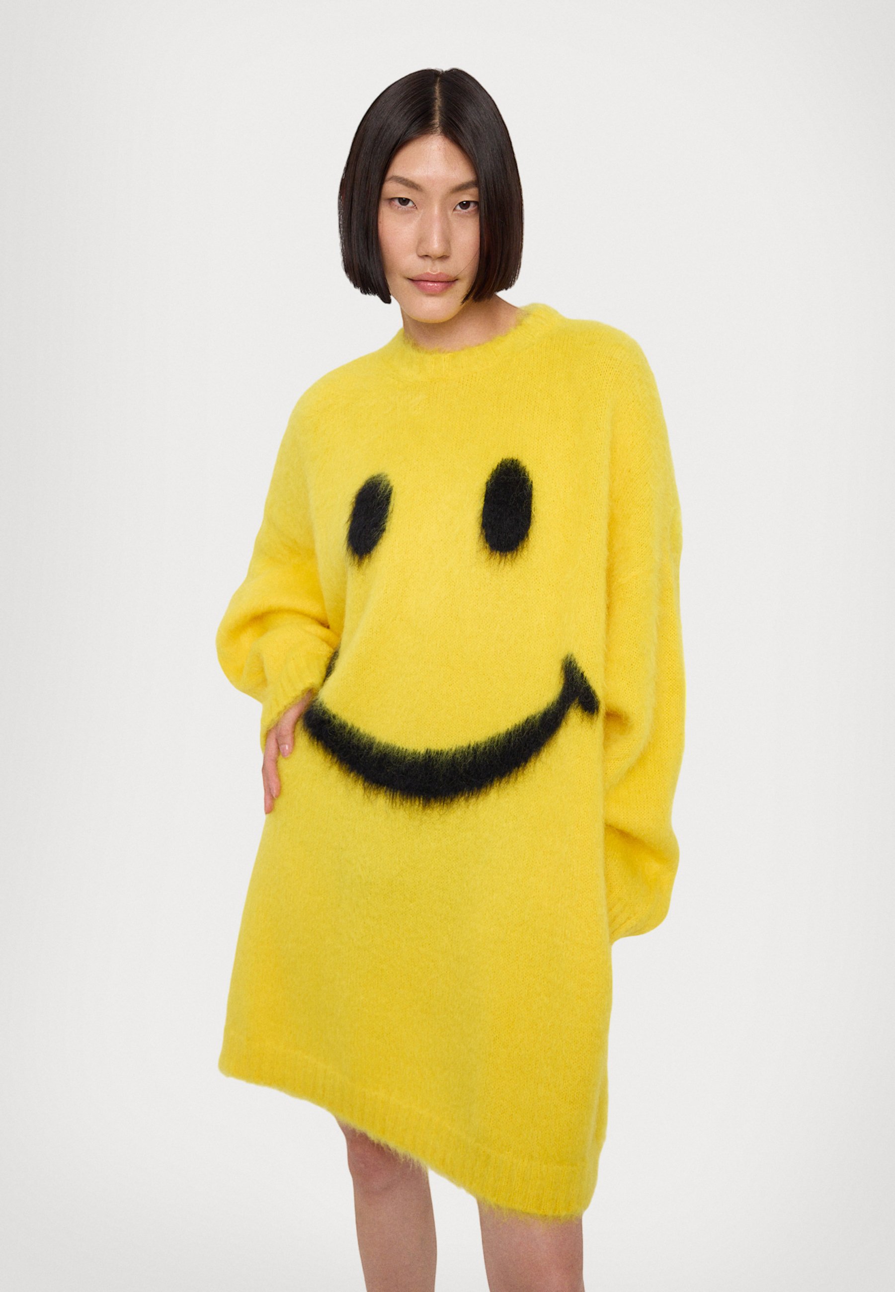 【関税込み】moschino Smiley' wool dress Moschino 'smiley®' wool dress available on julian-fashion