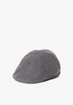 Gray fabric flat cap with stitched panels and a rounded crown, displayed against a white background.