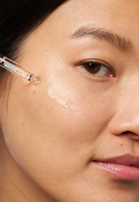 Apricot Beauty SMOOTH SKIN SERUM - Siero