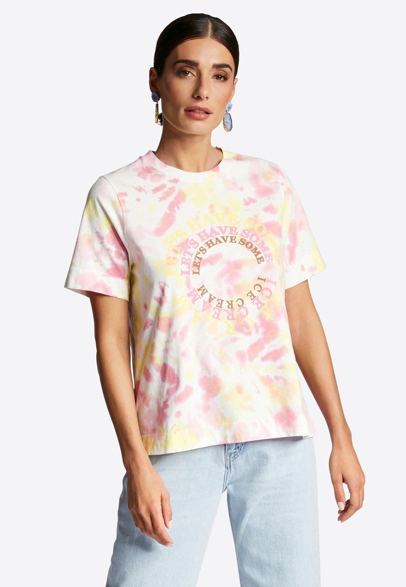 Rich & Royal STATEMENTTSHIRT MIT BATIK DYE Tshirt imprimé