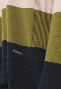 Esprit Pullover - yellow