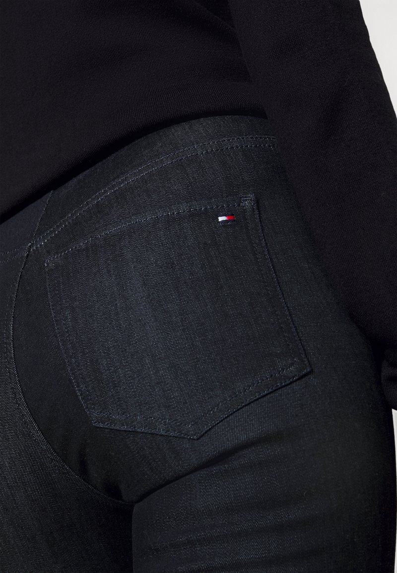 tommy hilfiger pull on jeans