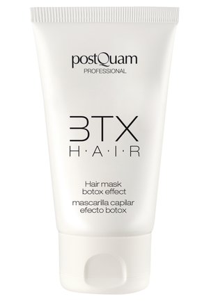Tube blanc du masque capillaire postQuam Professional BTX avec effet Botox, texte bilingue en anglais et espagnol sur l’étiquette.