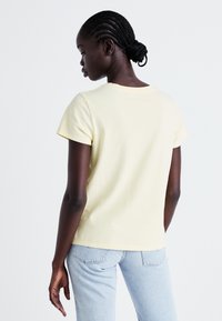 Levi's® PERFECT - Paprasti marškinėliai - anise flower