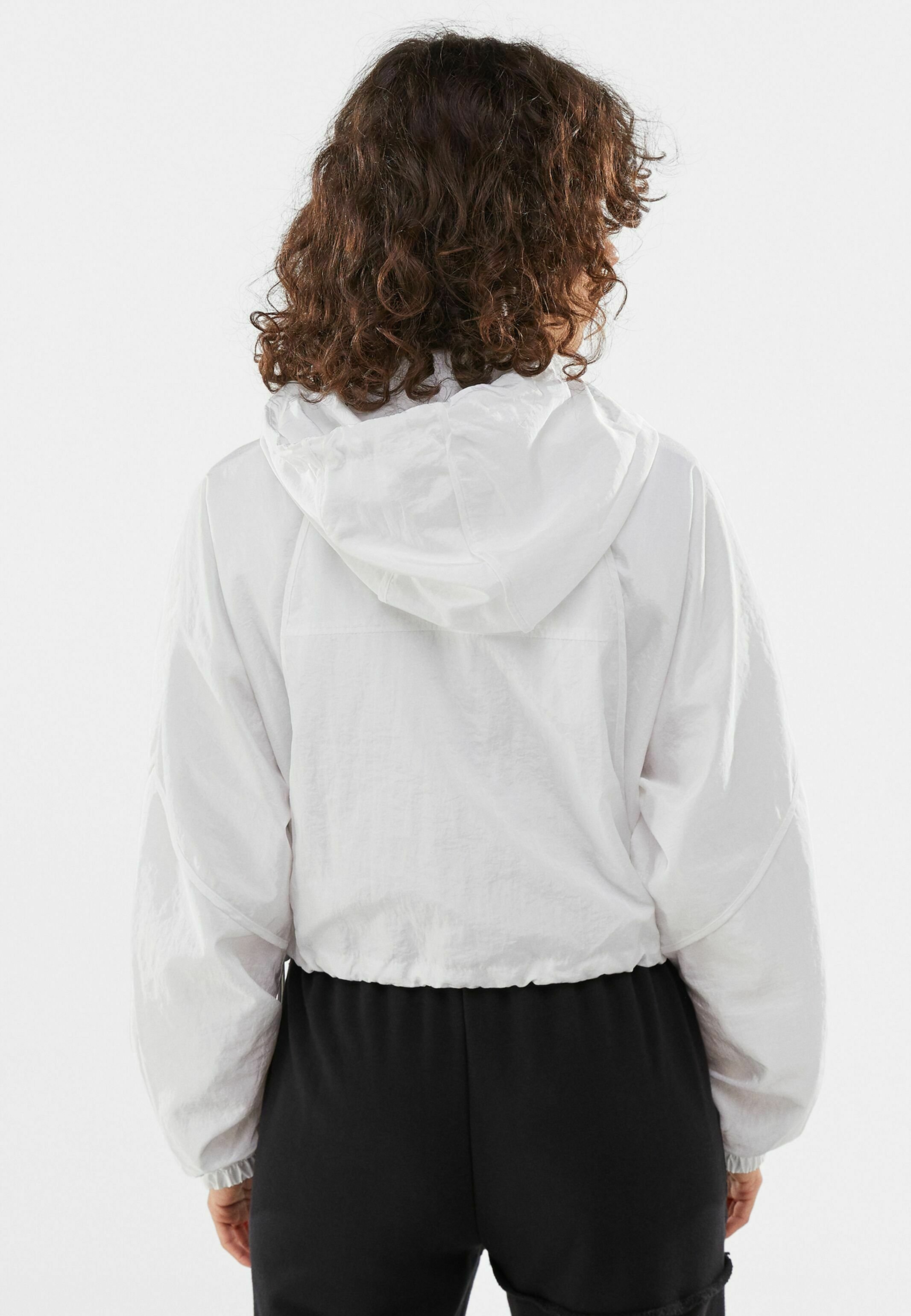 Damen MIT KAPUZE - Leichte Jacke Damen MIT KAPUZE - Leichte Jacke
