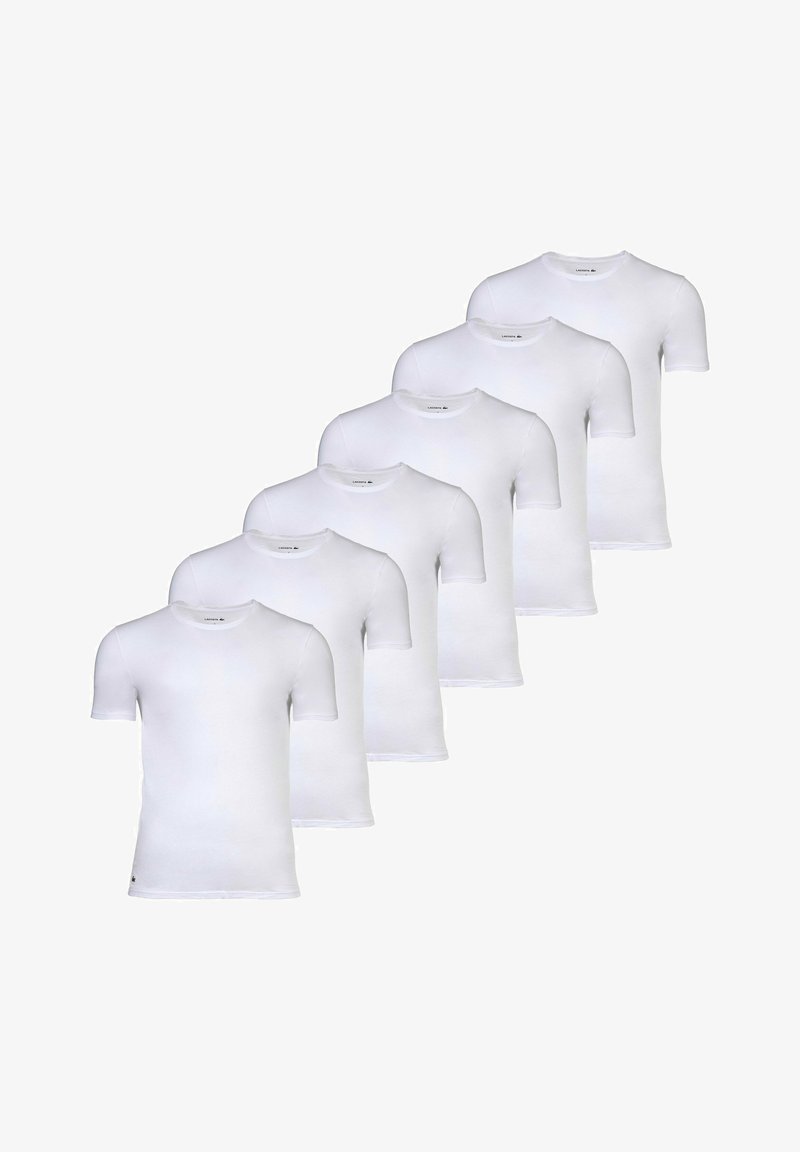 Set di sei t-shirt bianche a maniche corte realizzate in cotone morbido. Ogni maglietta presenta un classico collo tondo e una vestibilità standard.