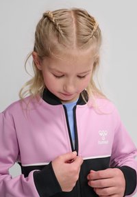 Hummel DALLAS SET - Trenirka - pastel lavender