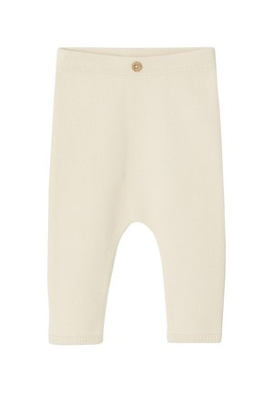 Cremfarbene, gerippte Baby-Leggings mit schmaler Passform, die einen kleinen Knopfverschluss am Bund und einen weichen, dehnbaren Stoff aufweisen.
