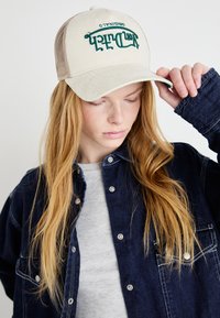 TRUCKER SOHO UNISEX - Cap - beige/green