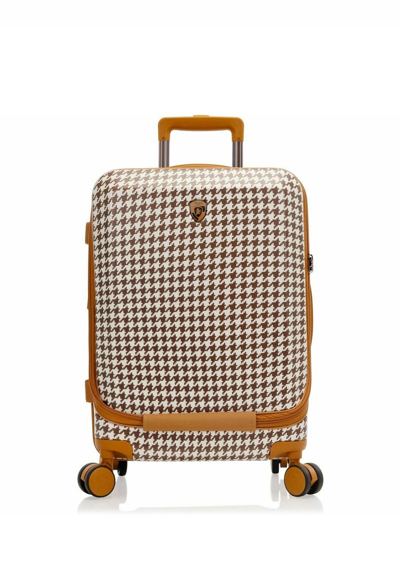 Valigia a motivo houndstooth marrone e bianco con manico beige, ruote e dettagli in cerniera; presenta un logo sulla parte anteriore.