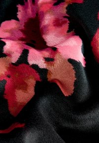 Next SET - Pidžaamad - black pink floral