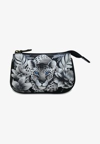 Unselected, cleopatra's leopard