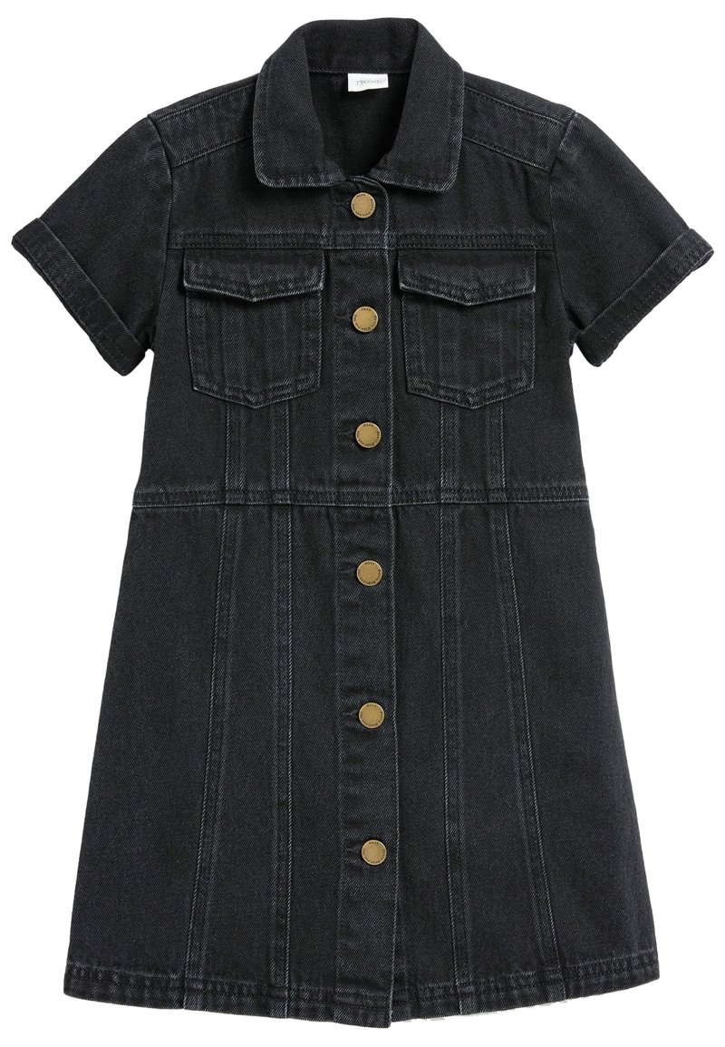 Denim-mekko tummassa pesussa, lyhyillä hihoilla, kauluksella ja kahdella rintataskulla. Varustettu kultapronssin värisillä nappeilla ja pystysaumadetaileilla.