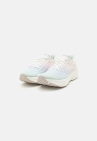 New Balance FRESH FOAM X 1080 V13 - Utcai futócipők - sea salt