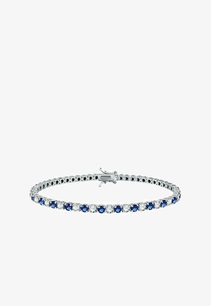 Braccialetto d'argento con gemme blu e trasparenti alternate, dotato di chiusura a gancio e design flessibile e arrotondato.