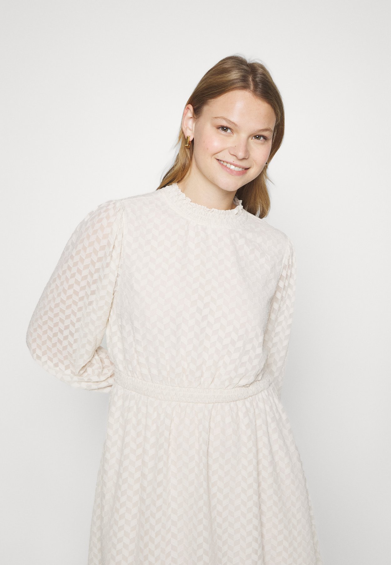 ONLEMMERY HIGHNECK DRESS