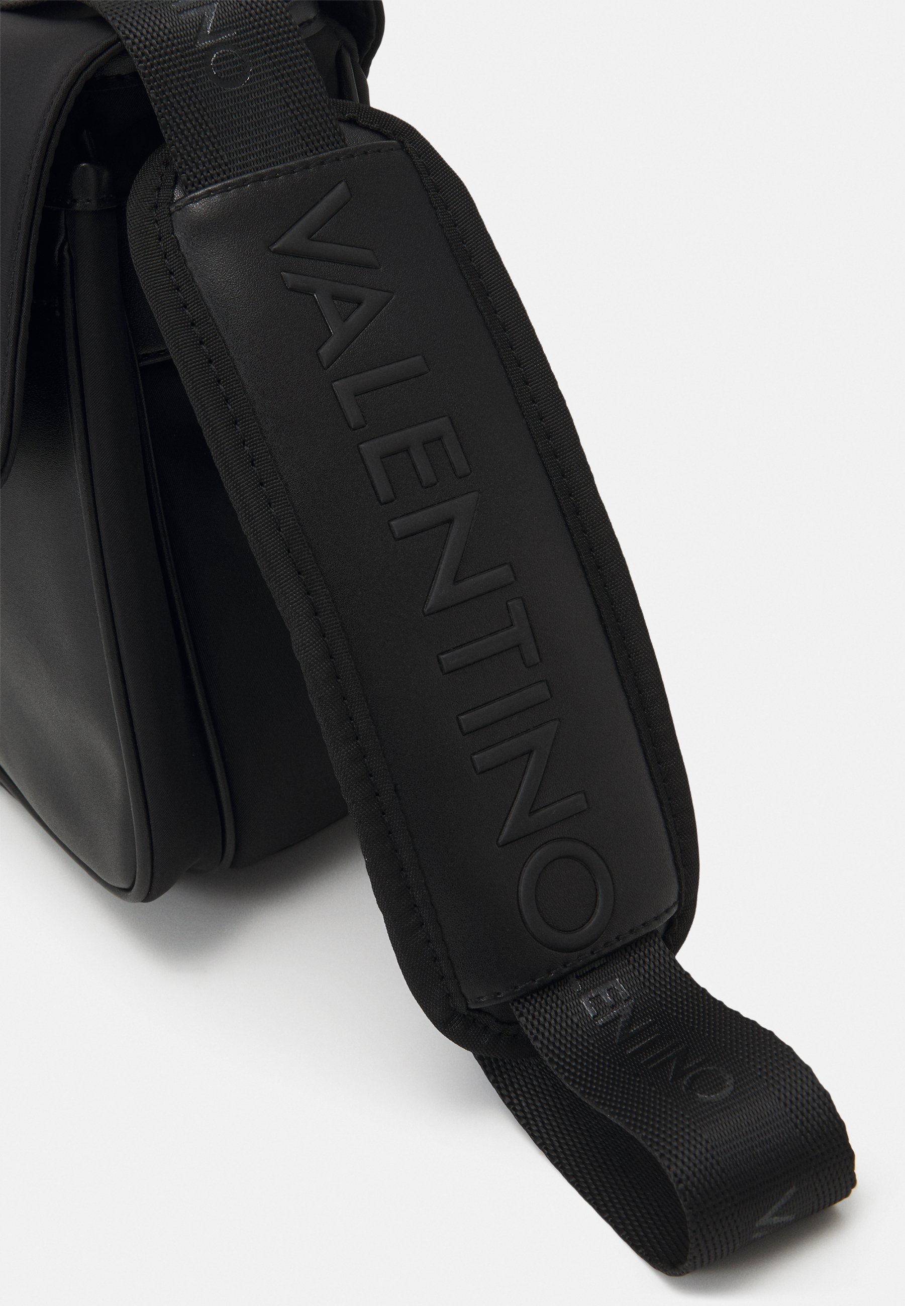 Valentino Bags NACHOS UNISEX - Schoudertas - nero/zwart - Zalando.nl