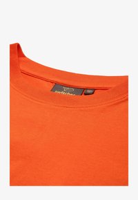 Non sélectionné, orange