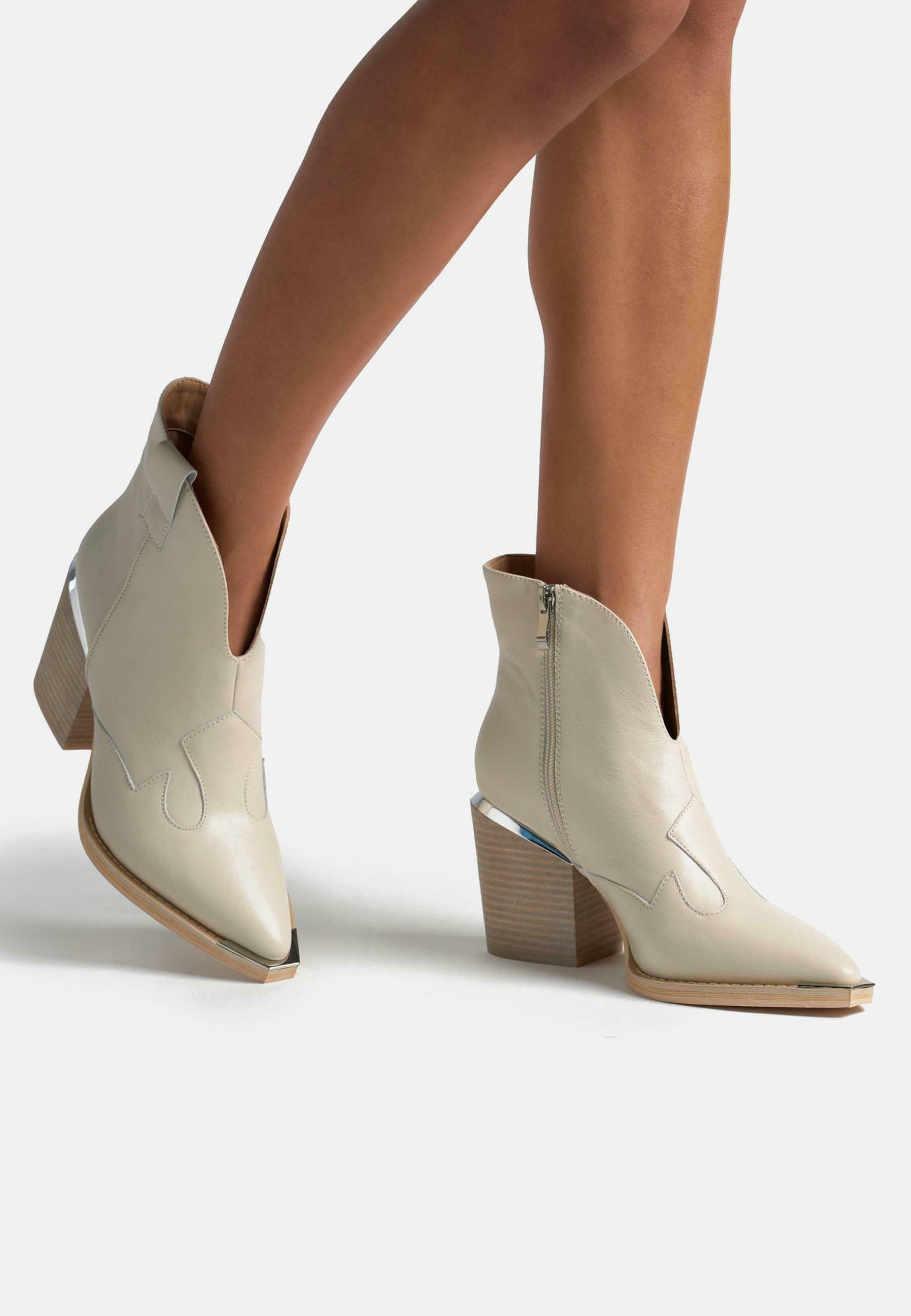 Botín Restaurante Botines Camel Alma En Pena Banes Moda Tienda