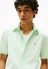 Tommy Hilfiger FLEX SOLID - Hemd - opal green