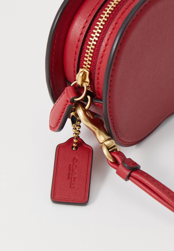 GLOVETANNED APPLE COIN PURSE - Wallet - ruby4