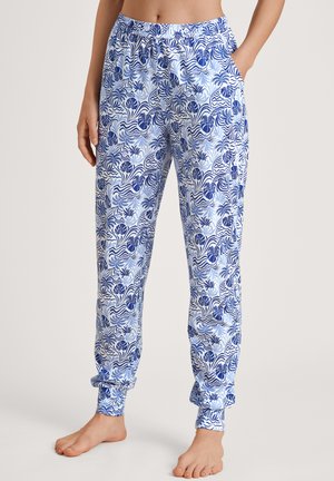 Blauwe en witte pyjamabroek met een loofachtige, golvende print, elastische tailleband en boorden bij de enkels. Gemaakt van lichtgewicht stof.