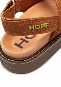 HOFF Sandalias con plataforma - brown